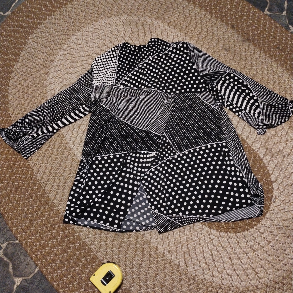 Joseph Ribkoff Tunic Top Plus Size - Picture 5 of 5
